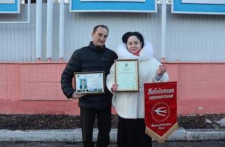 Главный энергетик ПДМ Александр Елескин занесен на районную Доску почета